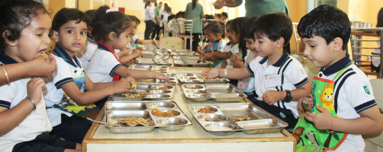 Mayor world school principal picture